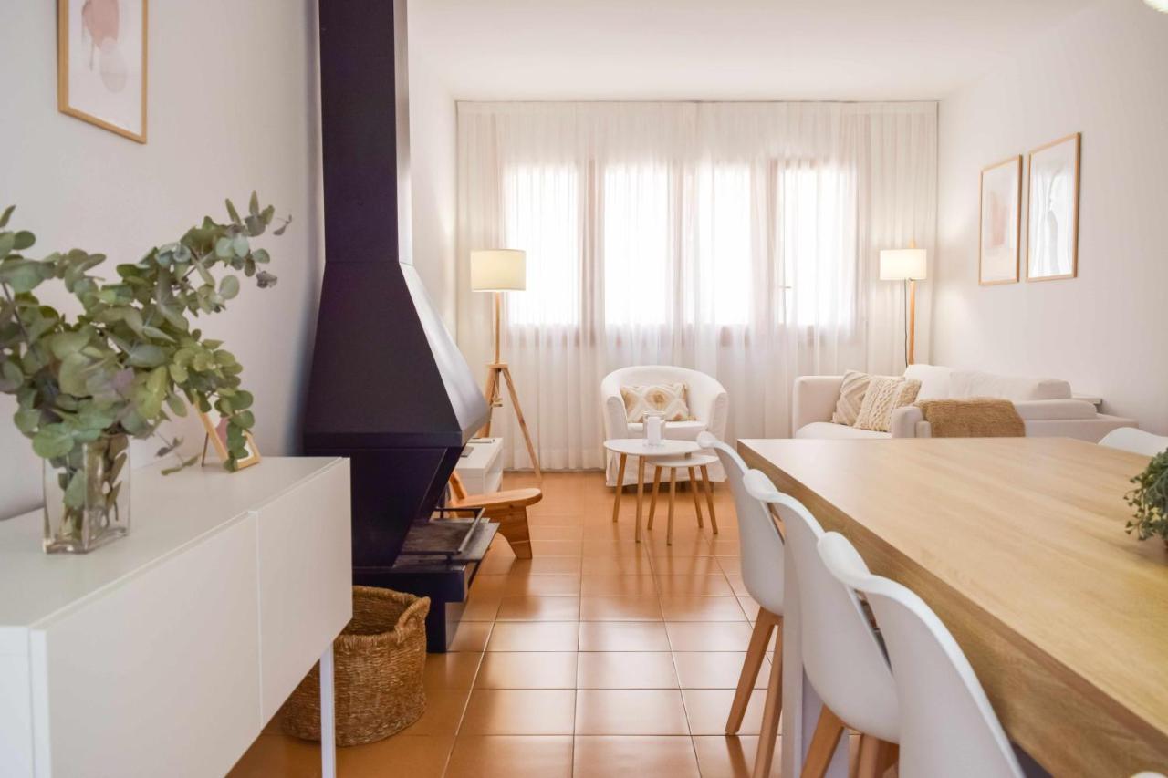 Can Falga Casa Con Jardin En El Corazon De 贝萨卢 外观 照片
