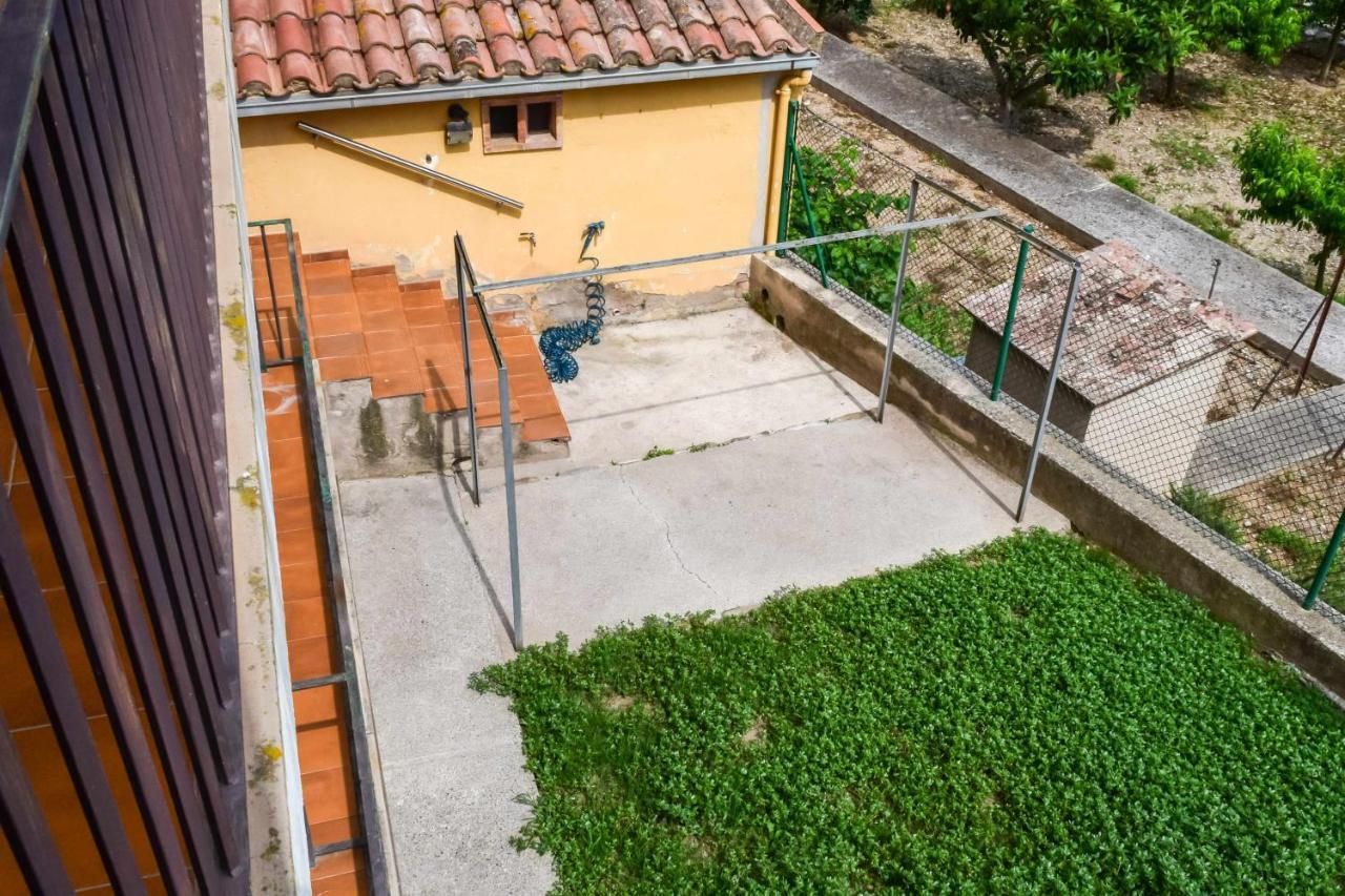 Can Falga Casa Con Jardin En El Corazon De 贝萨卢 外观 照片