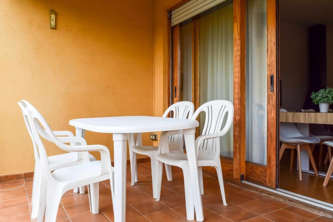 Can Falga Casa Con Jardin En El Corazon De 贝萨卢 外观 照片